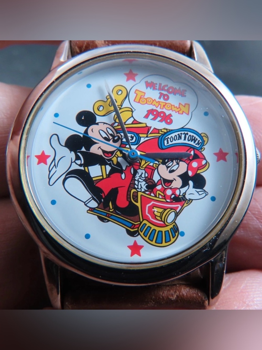 Disney Toontown 1996 Mickey & Minnie Character Watch